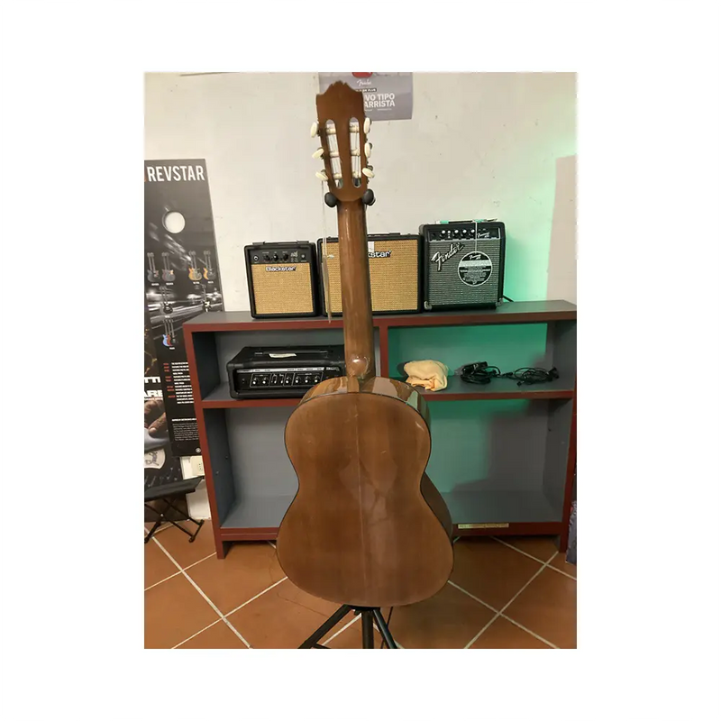 Carica immagine in Galleria Viewer, YAMAHA GC101 CHITARRA CLASSICA *USATO*