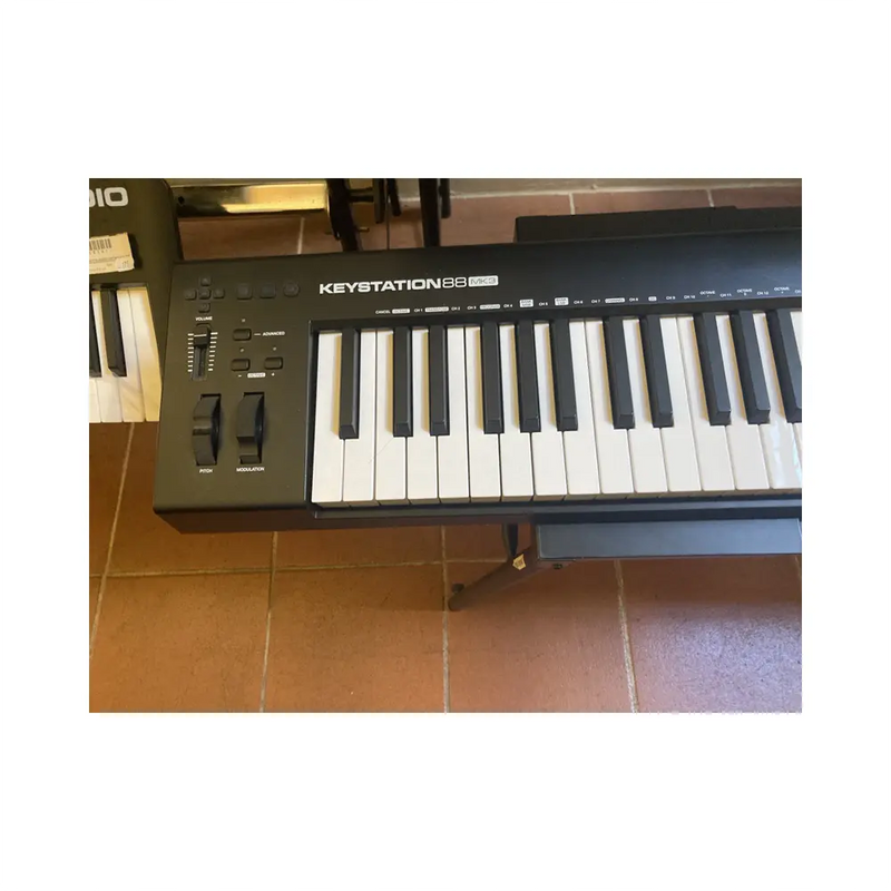 Carica immagine in Galleria Viewer, M-AUDIO - Keystation 88 Mk3 *USATO*