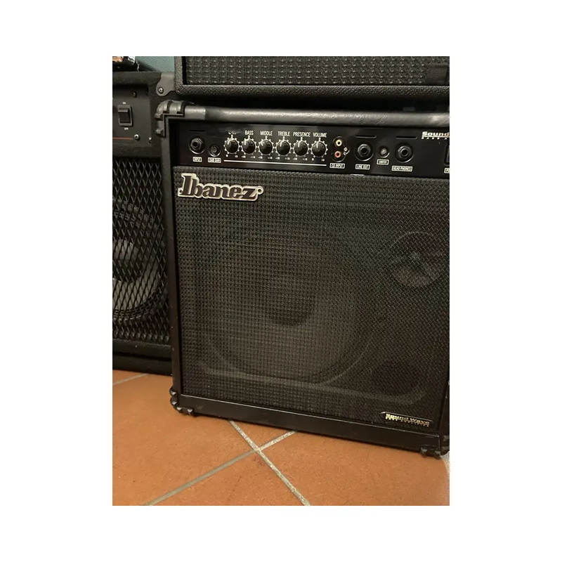 Carica immagine in Galleria Viewer, IBANEZ SW65 Amplificatore Da Basso *USATO*
