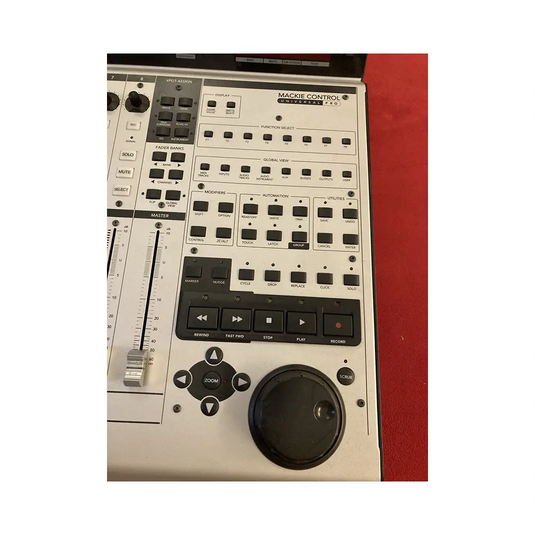 MACKIE Control Universal Pro MIXER *USATO*