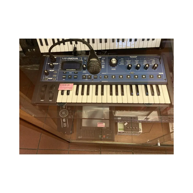 Carica immagine in Galleria Viewer, NOVATION MININOVA con Borsa *USATO*
